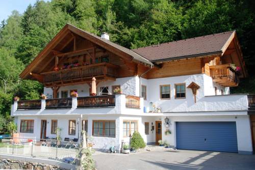 Flattach Österreich Aktionscode Booking.com