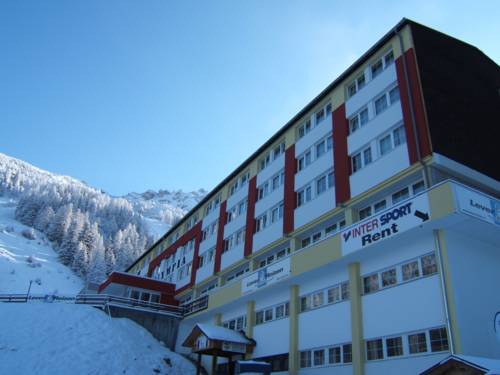 Axams Österreich Aktionscode Booking.com