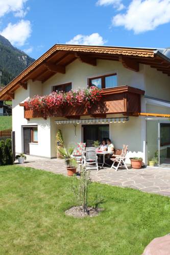 Fulpmes Österreich Aktionscode Booking.com