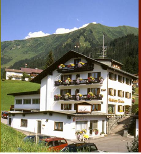 Riezlern Österreich Aktionscode Booking.com